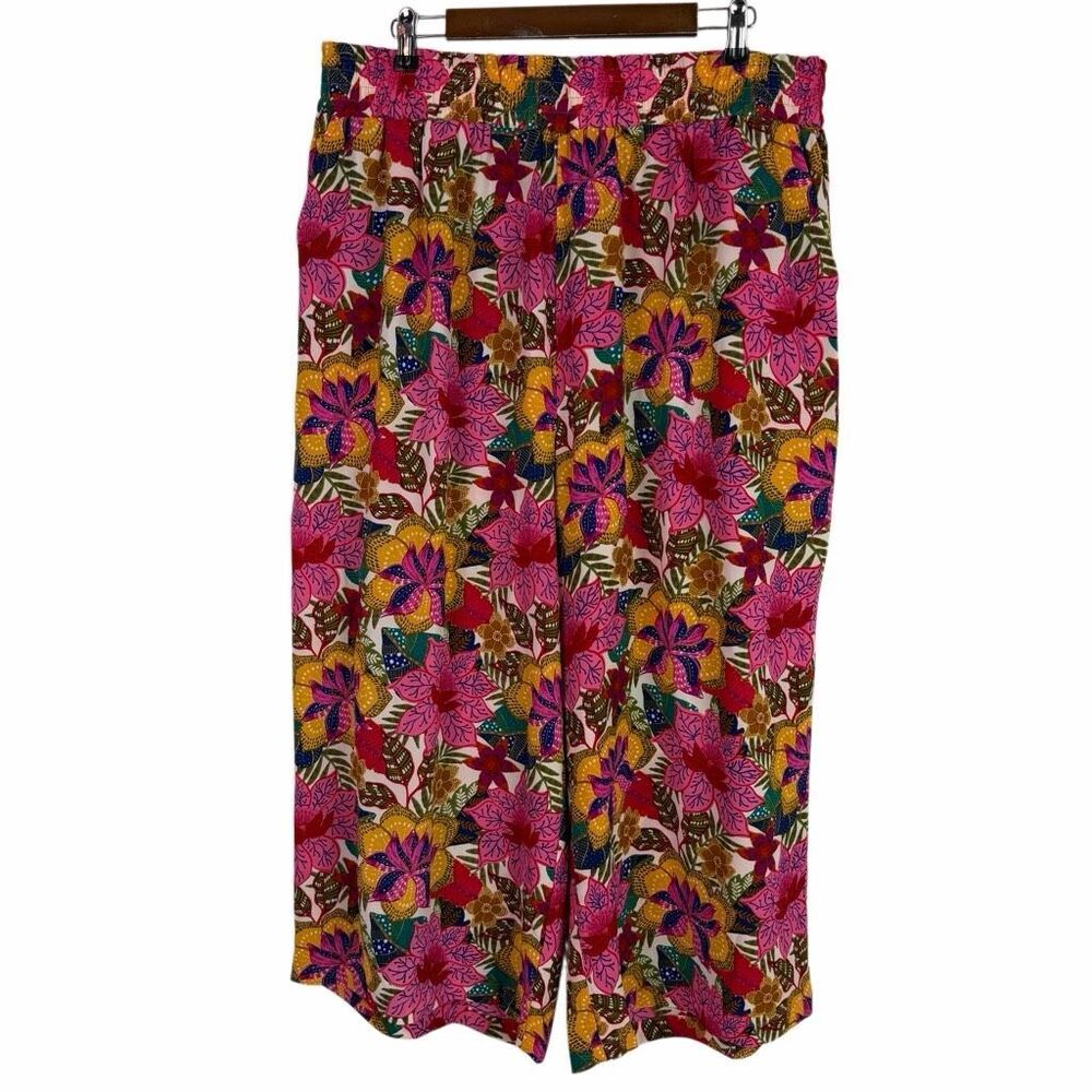 Rose & Olive 2X Wide Leg Crop Pants with Pockets
